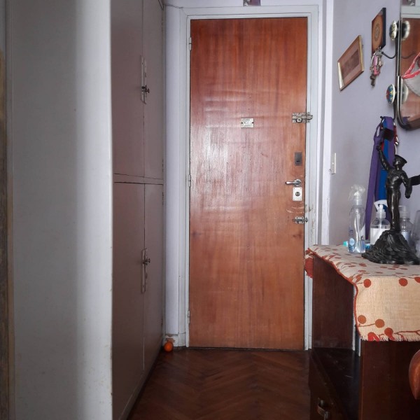 HIPOLITO YRIGOYEN 2500